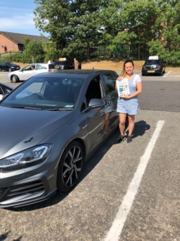 Congratulations to Sharolyn passing her driving test with L-Team driving school for the first time!! #passed#driving#learner🏆 #manchester#drivinglessons #help #learning #cars Call us now to get booked in on 0333 240 6430<br />
<br />
PASSED JULY 2018 🏆